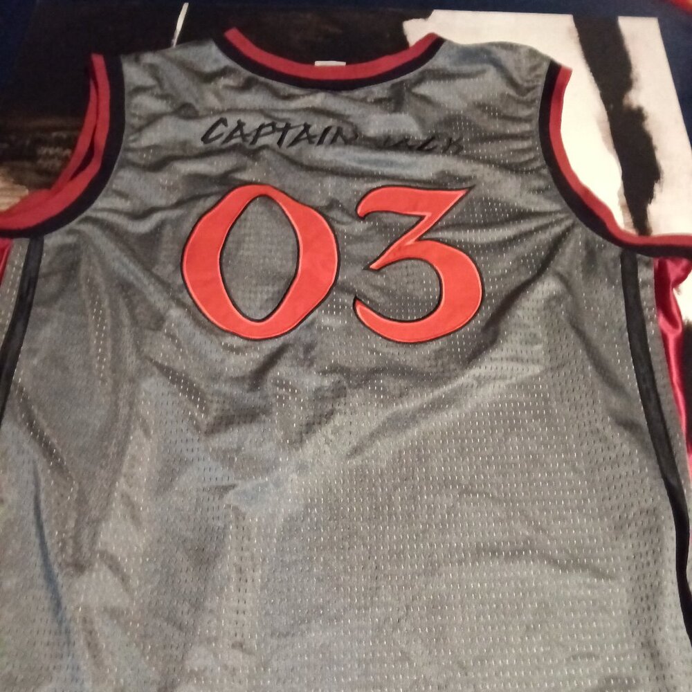 Pirates of the Caribbean jersey - Picture 5 of 6